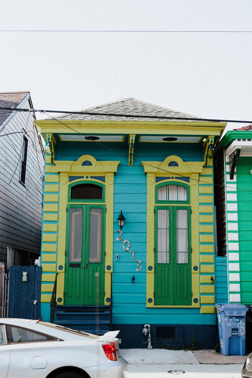 Writing Exercise: moving to somewhere you’ve never visited… describe it in 10 minutes